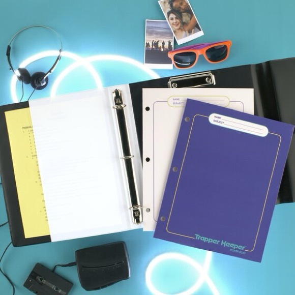 MEAD TRAPPER KEEPER Binder Paint Splatter NEW - Picture 6 of 6